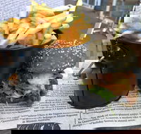 Sit By The Corner Cafe - Great Ocean Road Tourism