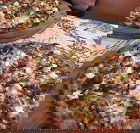 Earth Oven Wood Fired Pizza - Great Ocean Road Tourism