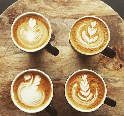 Victoria Hotel Bistro - Great Ocean Road Tourism 13