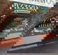 Anna  Sam Pizzeria Restaurant - Great Ocean Road Tourism