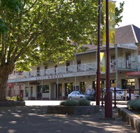 Royal Hotel Restaurant - Great Ocean Road Tourism