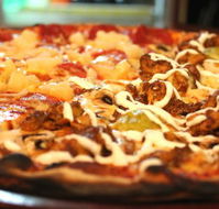 Heat Woodfired Pizza Bar - Great Ocean Road Tourism