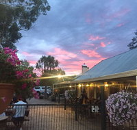 Old Canberra Inn - Great Ocean Road Tourism