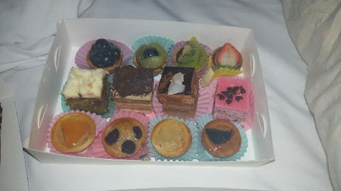 L'ultime French Patisserie - Great Ocean Road Tourism 0