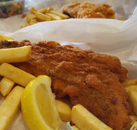 Burleigh Heads Fishmongers - Great Ocean Road Tourism