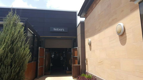 Fedora's Restaurant - Hilton Hotel - Great Ocean Road Tourism 0