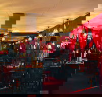 Cook  Co. Bar and Grill - Great Ocean Road Tourism