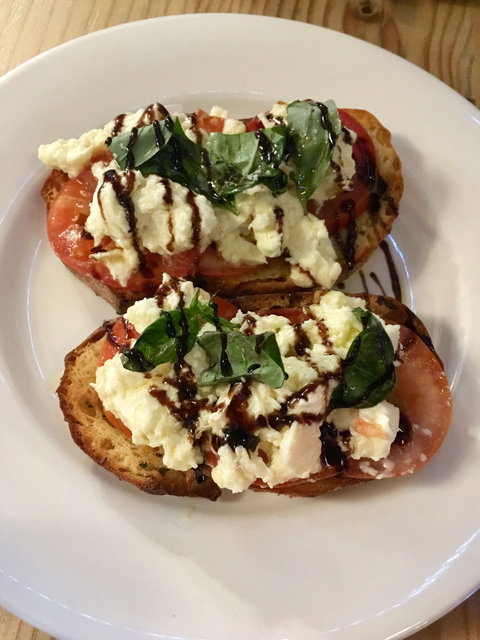 Fox And Hounds Restaurant - Great Ocean Road Tourism 0