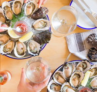 Shucks Bar - Great Ocean Road Tourism