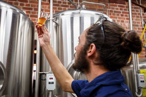 Two Heads Brewing - Great Ocean Road Tourism 1