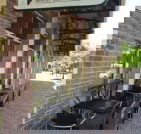 Ritz Cafe - Great Ocean Road Tourism