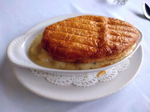 Barnacle Bills Seafood Inn - Great Ocean Road Tourism 0