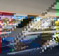 Pipi's Seafood - Great Ocean Road Tourism