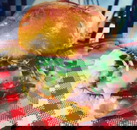 Salty Bodega Bar - Great Ocean Road Tourism