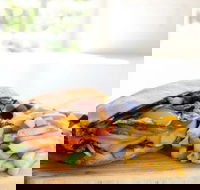 Barracks Bar - Crowne Plaza Hawkesbury Valley - Great Ocean Road Tourism