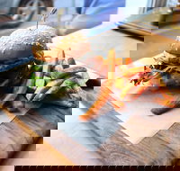 Cook  Archie's - Great Ocean Road Tourism