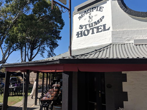 Magpie And Stump Hotel - Great Ocean Road Tourism 0