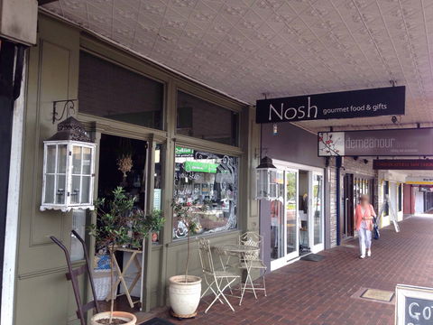 Nosh Gourmet - Great Ocean Road Tourism 0