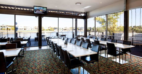 Pelican Waters Tavern - Caloundra - Great Ocean Road Tourism 0