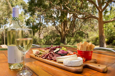 Cleland Wildlife Park Café - Great Ocean Road Tourism 0