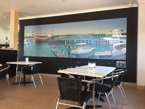 Harbourside Cafe Restaurant - Great Ocean Road Tourism 0