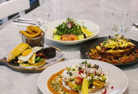 The Jolly Miller Café - Caroline Springs - Great Ocean Road Tourism 0