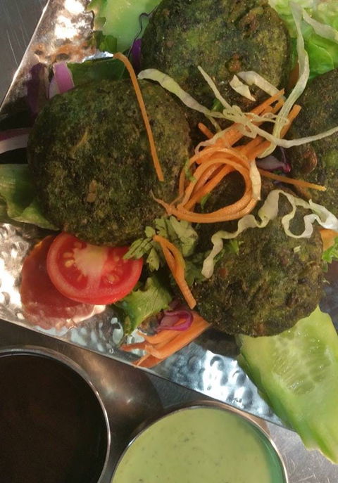E'nuf Burger Bar - Glenelg North - Great Ocean Road Tourism 0