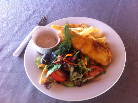 Riverside Bar And Restaurant: Mount Seaview Resort - Great Ocean Road Tourism 1