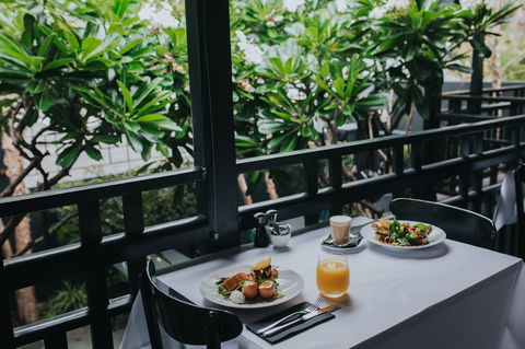 The Balfour Kitchen - Spicers Balfour Hotel - Great Ocean Road Tourism 1