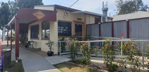 The West End Store Wauchope - Great Ocean Road Tourism 0