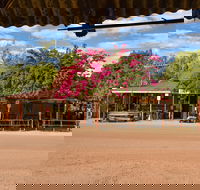 Daly Waters Historic Pub - Great Ocean Road Tourism