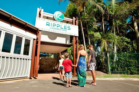 Ripples Licensed Cafe - Great Ocean Road Tourism 1