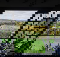 Black Swan Winery and Restaurant