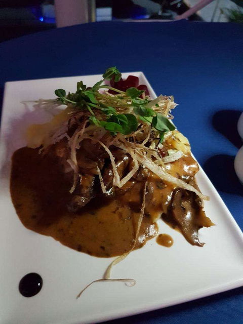 George's Paragon Seafood Restaurant - Great Ocean Road Tourism 0