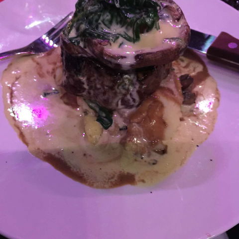 Kokonut Willy's Bar And Grill - Great Ocean Road Tourism 0