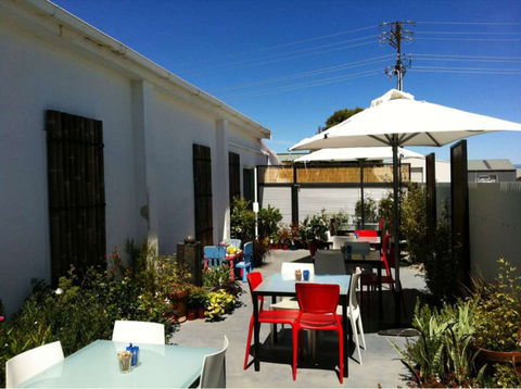 Mahalia Coffee House - Great Ocean Road Tourism 0
