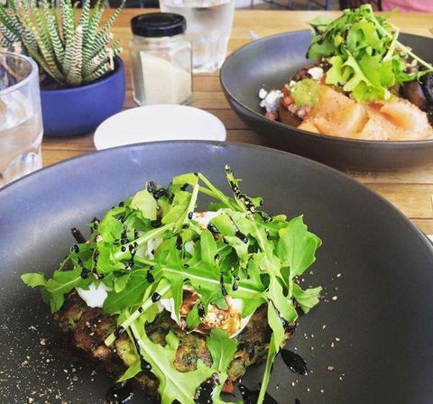 The Stables Craft Bar & Kitchen - Great Ocean Road Tourism 7