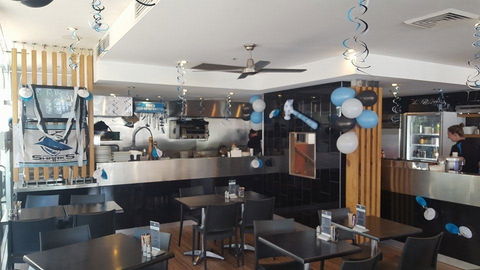 Pavement Cafe - Great Ocean Road Tourism 0