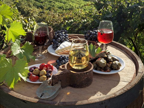 Undercliff Winery And Gallery - Great Ocean Road Tourism 0
