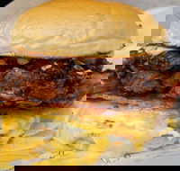 Sneaky Burger - Great Ocean Road Tourism