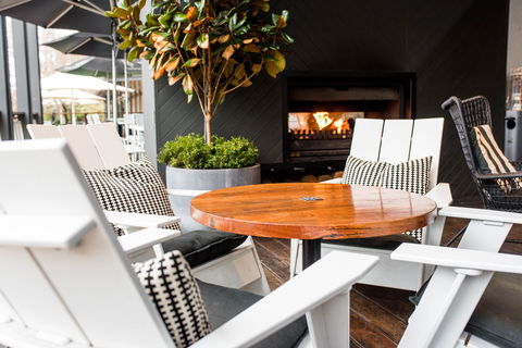 The Stirling Hotel - Great Ocean Road Tourism 1