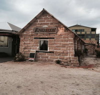 Old Pearler Restaurant