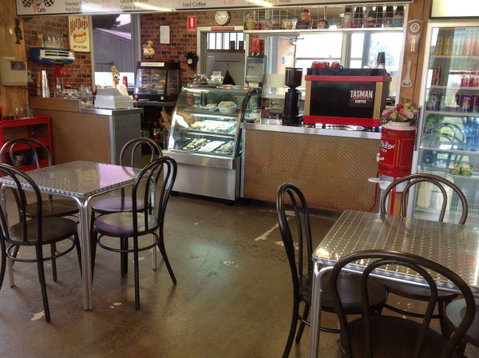 Pitstop Cafe - Great Ocean Road Tourism 0
