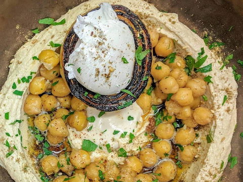 Chef And Shuka - Great Ocean Road Tourism 0