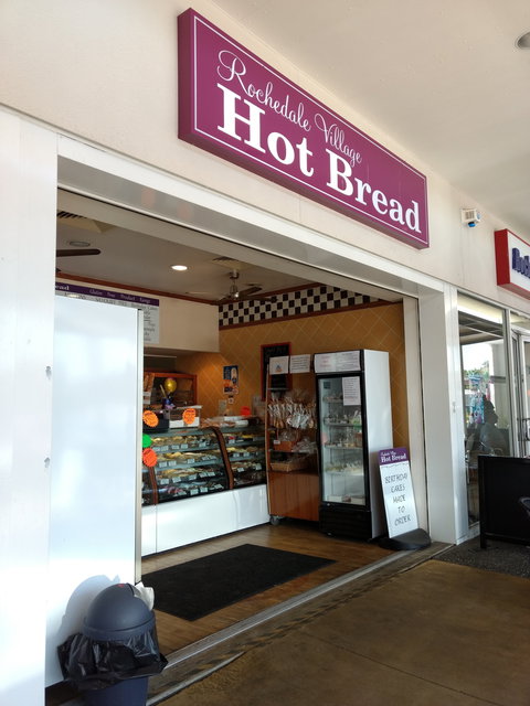 Rochedale Village Hot Bread - Great Ocean Road Tourism 0