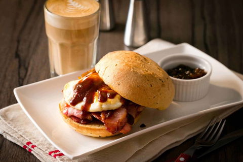 The Coffee Club - Ipswich - Great Ocean Road Tourism 0