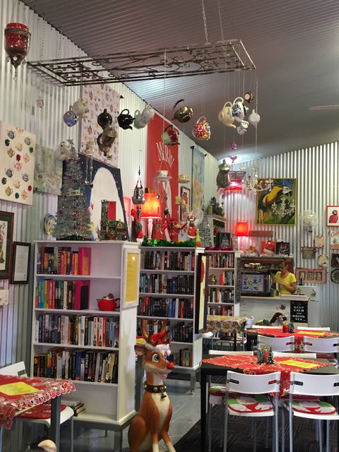 Noelene's Book Cafe - Great Ocean Road Tourism 2