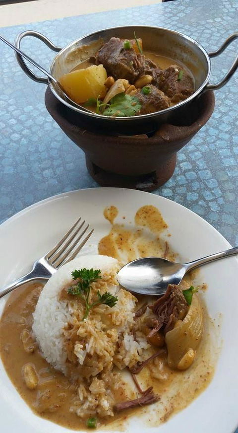 Wung Nam Thai Water Palace - Great Ocean Road Tourism 5