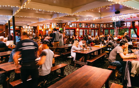 Settlers Tavern - Great Ocean Road Tourism 1