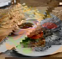 Caffe Cherry Beans - Jindalee - Great Ocean Road Tourism